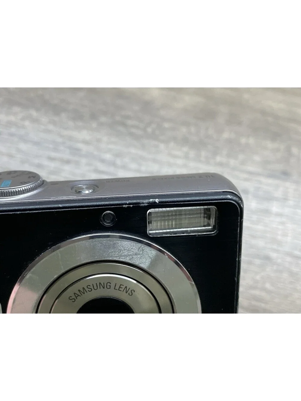 Samsung L Series L201 10.2MP Digital Camera Black *UNTESTED (No Battery)